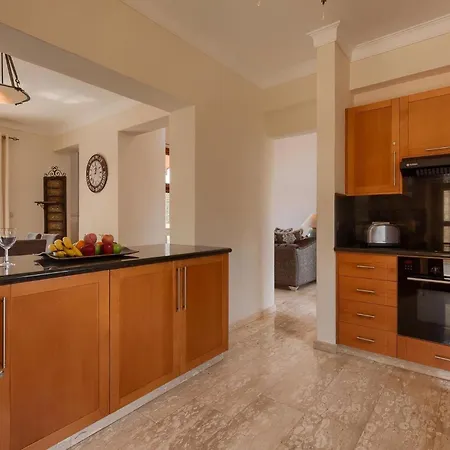 Villa Aphrodite Hills Superior Villas Superior Villa 0095 Air Conditioning 3 Bedrooms Paphos