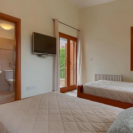 Villa Aphrodite Hills Superior Villas Superior Villa 0095 Air Conditioning 3 Bedrooms Paphos Paphos